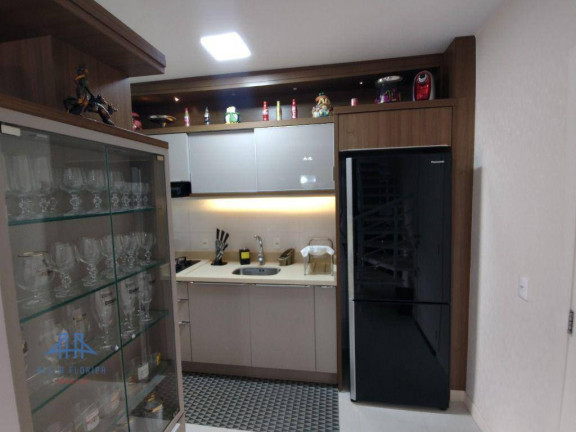 Imagem Cobertura com 3 Quartos à Venda, 121 m² em Córrego Grande - Florianópolis