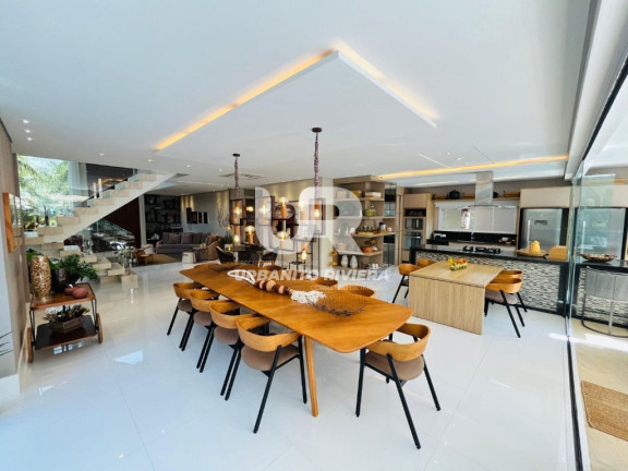Imagem Casa com 7 Quartos à Venda, 430 m² em Riviera | Módulo 24 - Bertioga Imagem Casa com 7 Quartos à Venda, 430 m² em Riviera | Módulo 24 - Bertioga