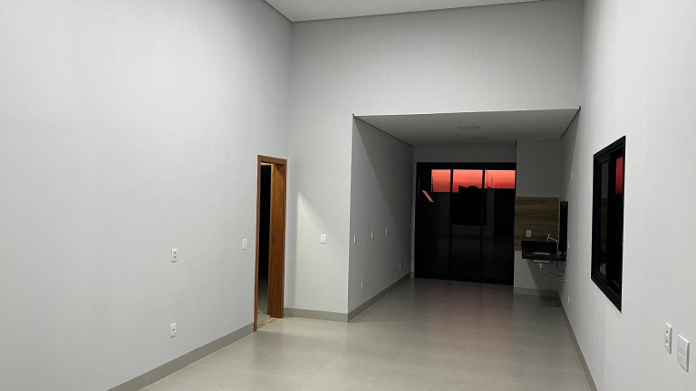 Imagem Casa com 3 Quartos à Venda, 250 m² em Condomínio Primor Das Torres - Cuiabá Imagem Casa com 3 Quartos à Venda, 250 m² em Condomínio Primor Das Torres - Cuiabá