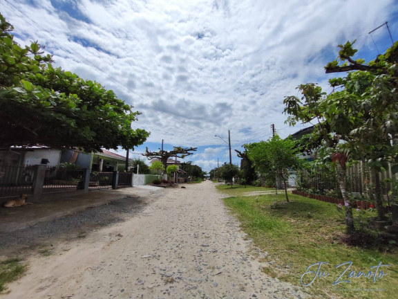 Imagem Casa com 3 Quartos à Venda, 133 m² em Barra Do Saí - Itapoá Imagem Casa com 3 Quartos à Venda, 133 m² em Barra Do Saí - Itapoá
