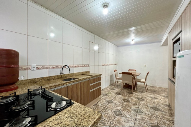 Imagem Casa com 2 Quartos à Venda, 75 m² em São José - Canoas Imagem Casa com 2 Quartos à Venda, 75 m² em São José - Canoas