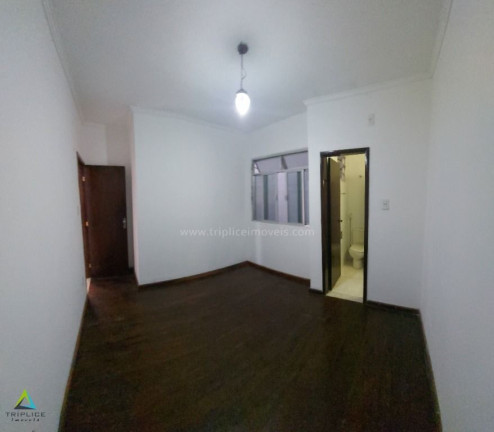 Imagem Casa com 4 Quartos à Venda, 200 m² em São Mateus - Juiz De Fora Imagem Casa com 4 Quartos à Venda, 200 m² em São Mateus - Juiz De Fora