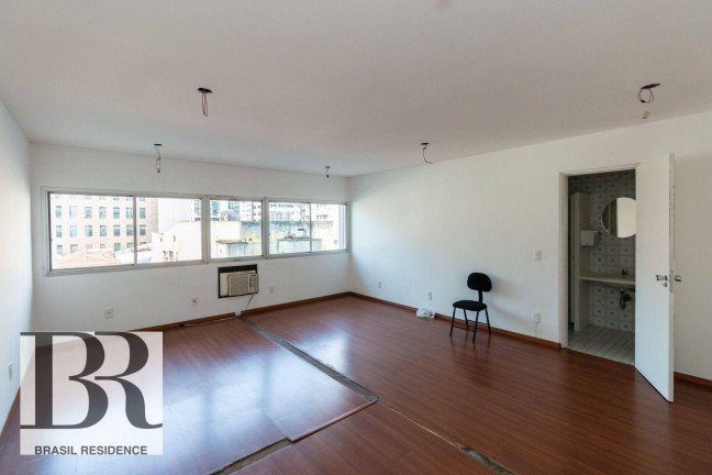 Sala Comercial à Venda, 36 m² em Itaim Bibi - São Paulo