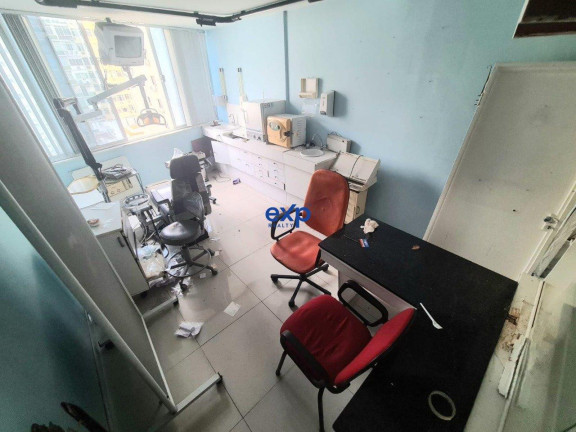 Imagem Apartamento com 1 Quarto à Venda, 35 m² em Copacabana - Rio De Janeiro Imagem Apartamento com 1 Quarto à Venda, 35 m² em Copacabana - Rio De Janeiro