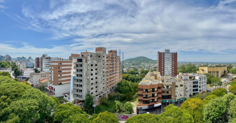 Imagem Cobertura com 3 Quartos à Venda, 278 m² em Nossa Senhora Medianeira - Santa Maria Imagem Cobertura com 3 Quartos à Venda, 278 m² em Nossa Senhora Medianeira - Santa Maria