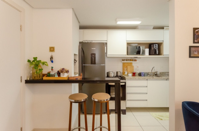 Imagem Apartamento com 3 Quartos à Venda, 65 m² em Petrópolis - Porto Alegre Imagem Apartamento com 3 Quartos à Venda, 65 m² em Petrópolis - Porto Alegre