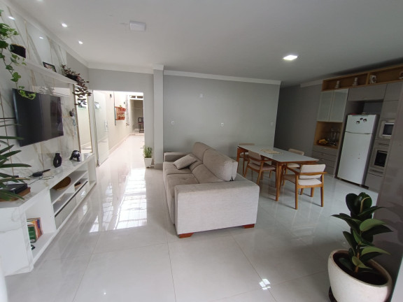 Imagem Casa com 3 Quartos à Venda, 180 m² em Bairro Cardoso - Aparecida De Goiania Imagem Casa com 3 Quartos à Venda, 180 m² em Bairro Cardoso - Aparecida De Goiania