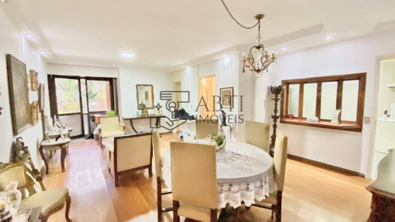 Imagem Apartamento com 4 Quartos à Venda, 130 m² em Moema - São Paulo Imagem Apartamento com 4 Quartos à Venda, 130 m² em Moema - São Paulo
