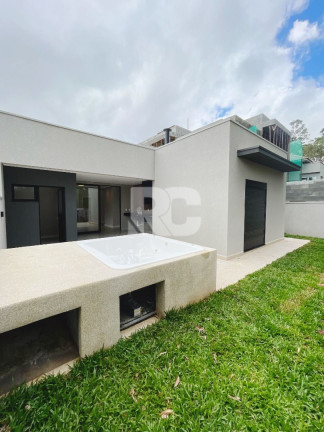 Imagem Casa com 3 Quartos à Venda, 160 m² em Mosaico Essence - Mogi Das Cruzes Imagem Casa com 3 Quartos à Venda, 160 m² em Mosaico Essence - Mogi Das Cruzes