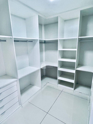 Imagem Apartamento com 3 Quartos à Venda, 216 m² em Jóquei - Teresina Imagem Apartamento com 3 Quartos à Venda, 216 m² em Jóquei - Teresina