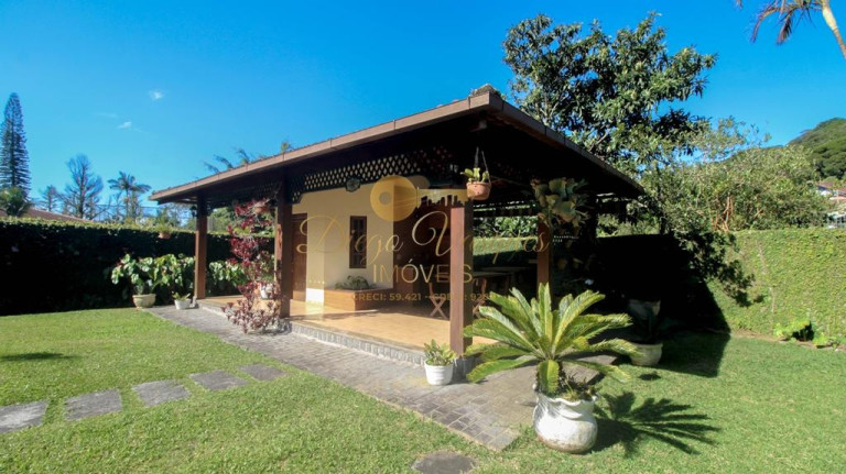 Imagem Casa com 3 Quartos à Venda, 1.300 m² em Comary - Teresópolis Imagem Casa com 3 Quartos à Venda, 1.300 m² em Comary - Teresópolis