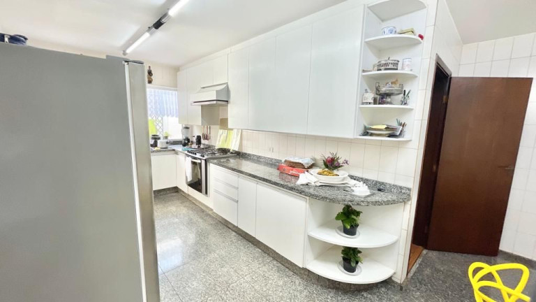 Imagem Casa com 3 Quartos para Alugar, 530 m² em Parque Do Lago Juliana - Londrina Imagem Casa com 3 Quartos para Alugar, 530 m² em Parque Do Lago Juliana - Londrina