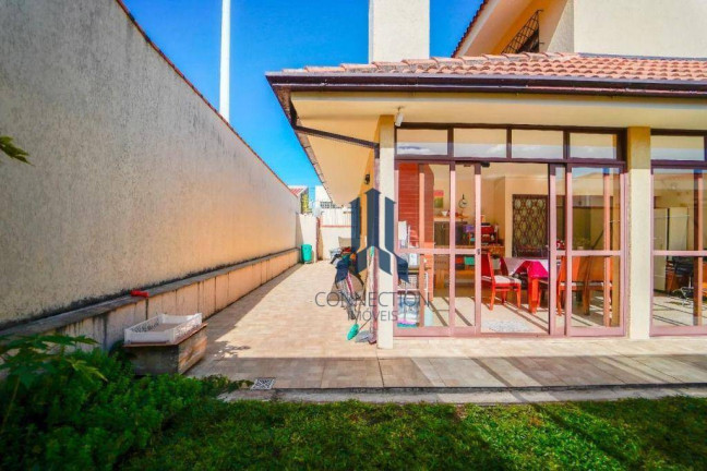 Imagem Sobrado com 5 Quartos à Venda, 267 m² em Seminário - Curitiba Imagem Sobrado com 5 Quartos à Venda, 267 m² em Seminário - Curitiba
