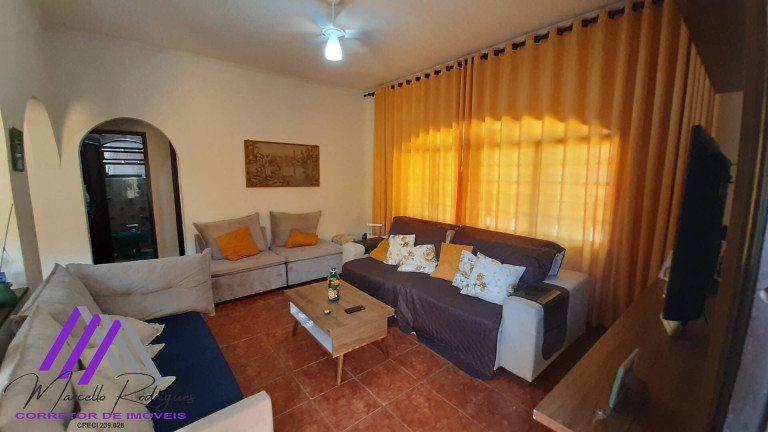 Imagem Casa com 4 Quartos à Venda, 229 m² em Canto Do Forte - Praia Grande