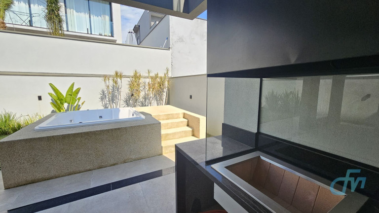 Imagem Casa de Condomínio com 3 Quartos à Venda, 225 m² em Cézar De Souza - Mogi Das Cruzes
