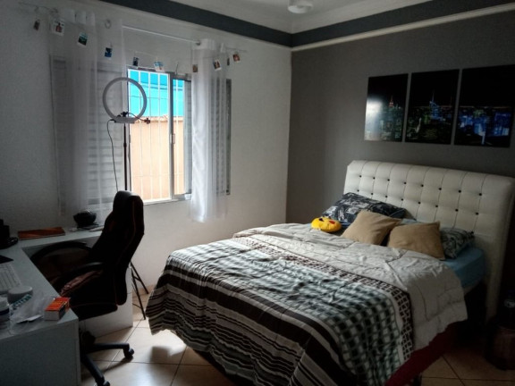 Imagem Casa com 3 Quartos à Venda, 350 m² em Centro - Poá Imagem Casa com 3 Quartos à Venda, 350 m² em Centro - Poá