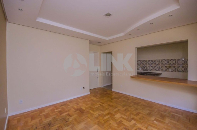 Imagem Apartamento com 1 Quarto à Venda, 32 m² em Santana - Porto Alegre Imagem Apartamento com 1 Quarto à Venda, 32 m² em Santana - Porto Alegre