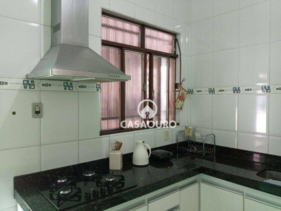 Imagem Casa com 4 Quartos à Venda, 197 m² em Santa Efigênia - Belo Horizonte Imagem Casa com 4 Quartos à Venda, 197 m² em Santa Efigênia - Belo Horizonte