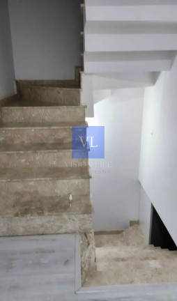 Imagem Casa com 3 Quartos à Venda, 160 m² em Santa Cândida - Curitiba