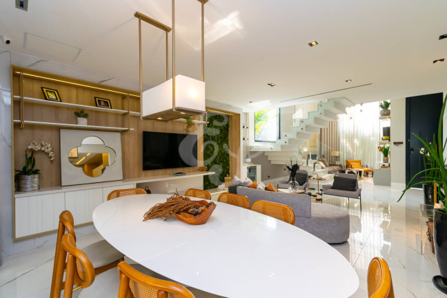 Imagem Casa de Condomínio com 5 Quartos à Venda, 370 m² em Cidade Tamboré - Santana De Parnaíba Imagem Casa de Condomínio com 5 Quartos à Venda, 370 m² em Cidade Tamboré - Santana De Parnaíba