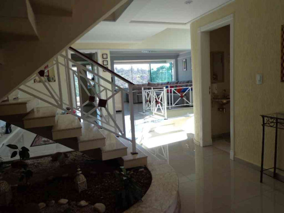 Imagem Casa com 3 Quartos à Venda, 348 m² em Aruã - Mogi Das Cruzes Imagem Casa com 3 Quartos à Venda, 348 m² em Aruã - Mogi Das Cruzes
