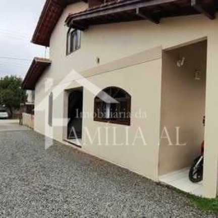Imagem Casa com 3 Quartos à Venda, 153 m² em Aventureiro - Joinville