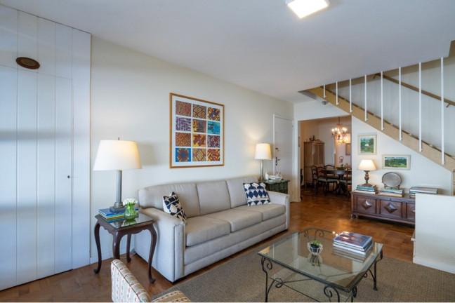 Casa com 3 Quartos à Venda, 180 m² em Vila Olímpia - São Paulo
