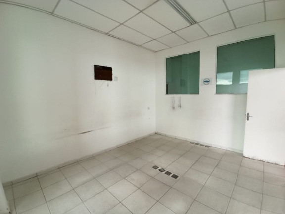 Imagem Galpão à Venda ou Locação, 2.450 m² em Vila Maria De Maggi - Suzano Imagem Galpão à Venda ou Locação, 2.450 m² em Vila Maria De Maggi - Suzano