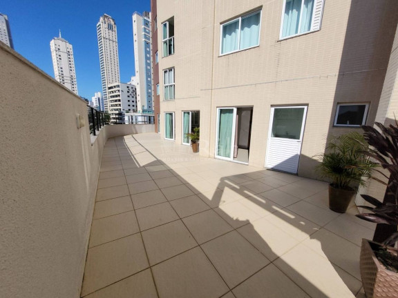 Apartamento com 3 Quartos à Venda, 250 m² em Centro - Balneário Camboriú