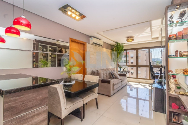 Imagem Apartamento com 2 Quartos à Venda, 65 m² em Petrópolis - Porto Alegre Imagem Apartamento com 2 Quartos à Venda, 65 m² em Petrópolis - Porto Alegre