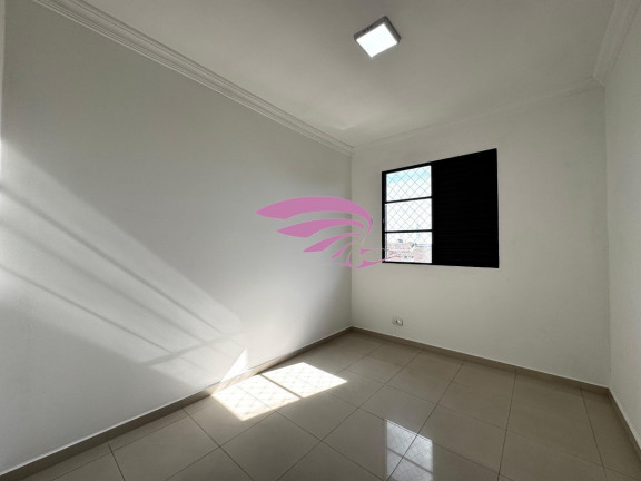 Imagem Imóvel com 2 Quartos à Venda, 55 m² em Pinheirinho - Curitiba Imagem Imóvel com 2 Quartos à Venda, 55 m² em Pinheirinho - Curitiba