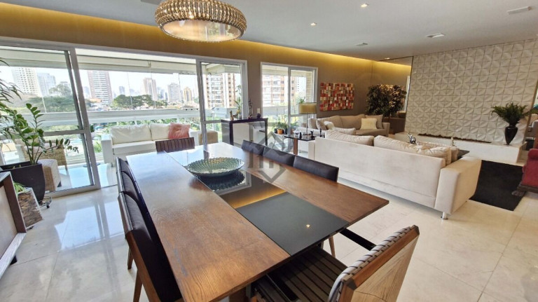 Imagem Apartamento com 3 Quartos à Venda, 240 m² em Brooklin - São Paulo