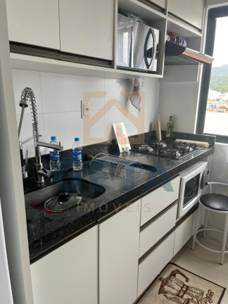 Imagem Apartamento com 2 Quartos à Venda, 47 m² em Areias - Camboriú Imagem Apartamento com 2 Quartos à Venda, 47 m² em Areias - Camboriú