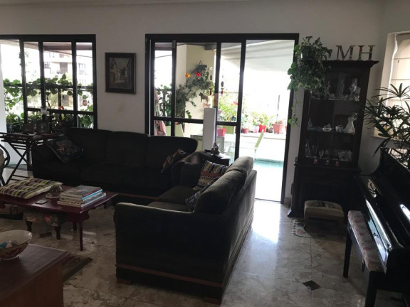 Imóvel com 4 Quartos à Venda, 200 m² em Vila Andrade - São Paulo