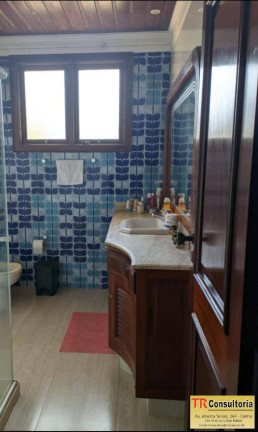 Imagem Casa com 3 Quartos à Venda, 1.700 m² em Turf Club - Campos Dos Goytacazes Imagem Casa com 3 Quartos à Venda, 1.700 m² em Turf Club - Campos Dos Goytacazes