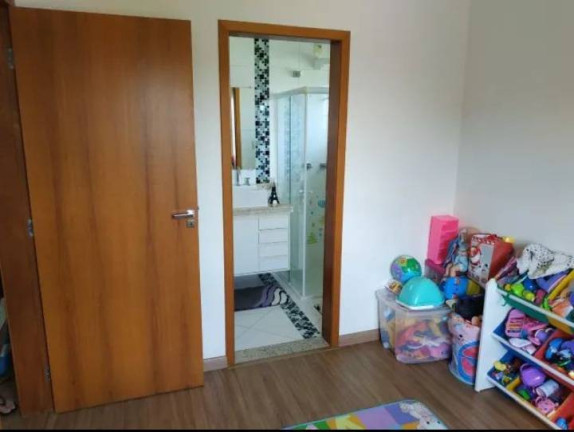 Imagem Casa com 4 Quartos à Venda, 250 m² em Piracangaguá - Taubaté Imagem Casa com 4 Quartos à Venda, 250 m² em Piracangaguá - Taubaté