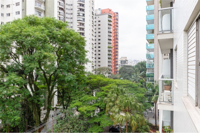 Imagem Apartamento com 3 Quartos à Venda, 210 m² em Itaim Bibi - São Paulo Imagem Apartamento com 3 Quartos à Venda, 210 m² em Itaim Bibi - São Paulo