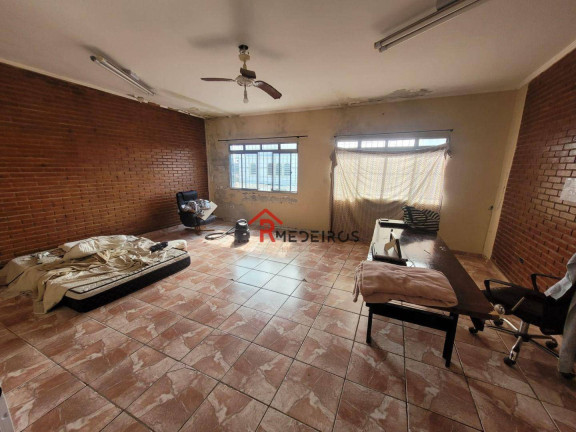 Imagem Casa com 4 Quartos à Venda, 120 m² em Jardim Melvi - Praia Grande Imagem Casa com 4 Quartos à Venda, 120 m² em Jardim Melvi - Praia Grande