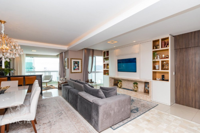 Imagem Apartamento com 3 Quartos à Venda, 135 m² em Pioneiros - Balneário Camboriú