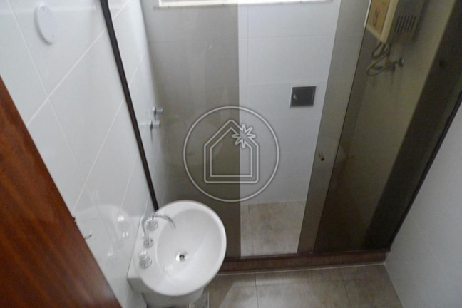 Imagem Apartamento com 2 Quartos à Venda, 67 m² em Copacabana - Rio De Janeiro