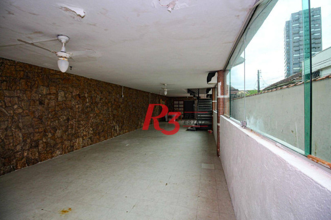 Imagem Sobrado com 3 Quartos à Venda, 350 m² em Encruzilhada - Santos Imagem Sobrado com 3 Quartos à Venda, 350 m² em Encruzilhada - Santos