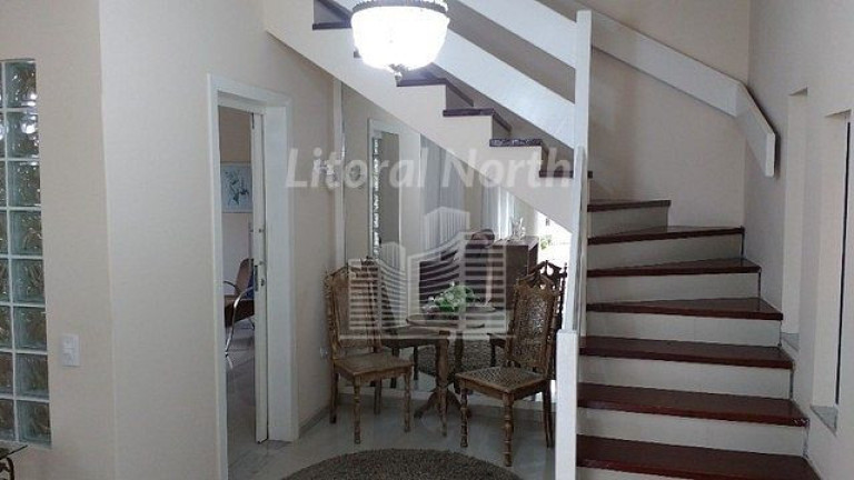 Imagem Casa com 3 Quartos à Venda, 339 m² em Fazenda - Itajaí Imagem Casa com 3 Quartos à Venda, 339 m² em Fazenda - Itajaí