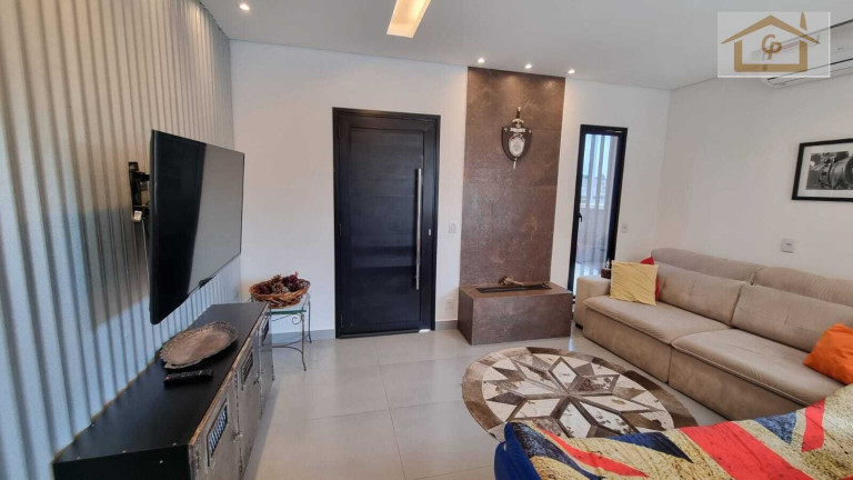 Imagem Casa com 5 Quartos à Venda, 125 m² em Cotia Imagem Casa com 5 Quartos à Venda, 125 m² em Cotia