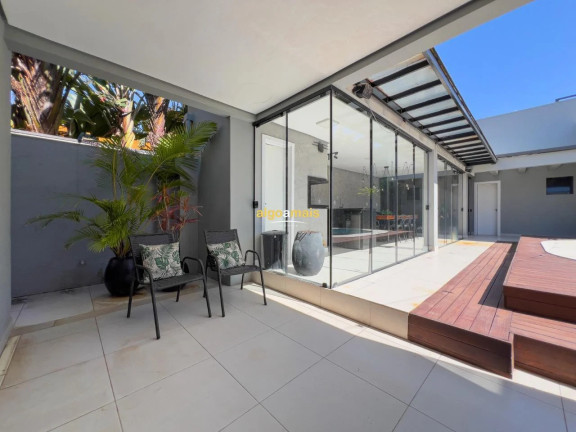 Imagem Casa com 5 Quartos à Venda, 165 m² em Centro - Xangri-lá Imagem Casa com 5 Quartos à Venda, 165 m² em Centro - Xangri-lá