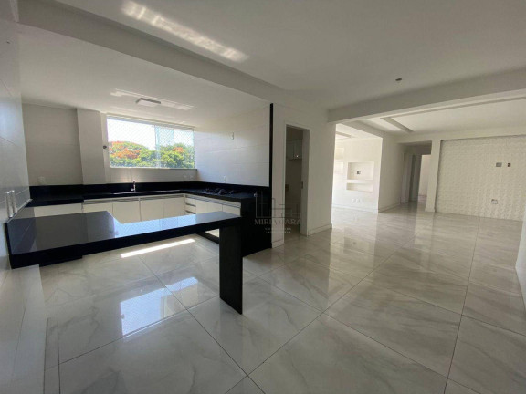 Apartamento com 3 Quartos à Venda, 170 m² em Laranjal - Volta Redonda