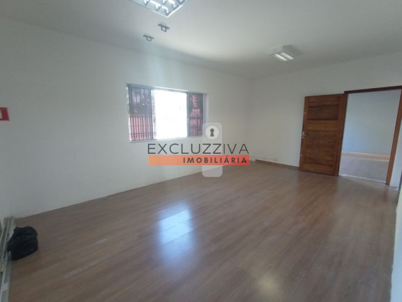 Imagem Casa com 3 Quartos à Venda, 350 m² em Loteamento Chácaras Pastorelli - Taubaté Imagem Casa com 3 Quartos à Venda, 350 m² em Loteamento Chácaras Pastorelli - Taubaté