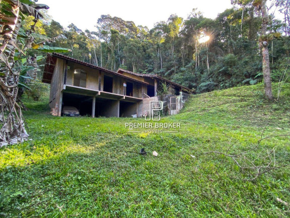Casa com 3 Quartos à Venda, 300 m² em Fazenda Boa Fé - Teresópolis