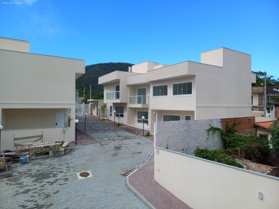 Imagem Casa de Condomínio com 3 Quartos à Venda, 103 m² em Engenho Do Mato - Niterói