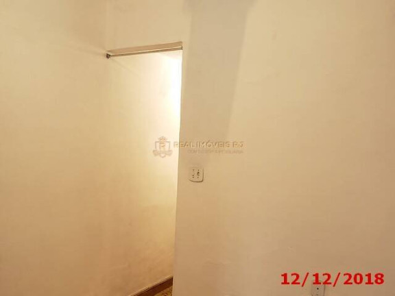 Imagem Apartamento com 1 Quarto à Venda, 23 m² em Copacabana - Rio De Janeiro Imagem Apartamento com 1 Quarto à Venda, 23 m² em Copacabana - Rio De Janeiro