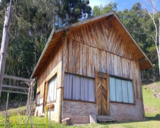 Imagem Imóvel com 2 Quartos à Venda, 3 m² em Linha Imperial - Nova Petrópolis Imagem Imóvel com 2 Quartos à Venda, 3 m² em Linha Imperial - Nova Petrópolis
